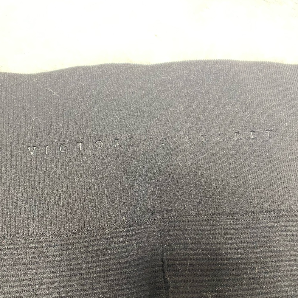 Victorias Secret black shape wear size L - Picture 3 of 4
